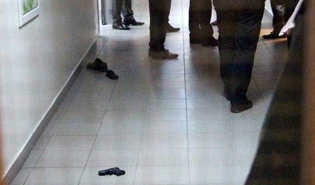 Hastanede silahlı saldırı dehşeti: Müdür vuruldu!
