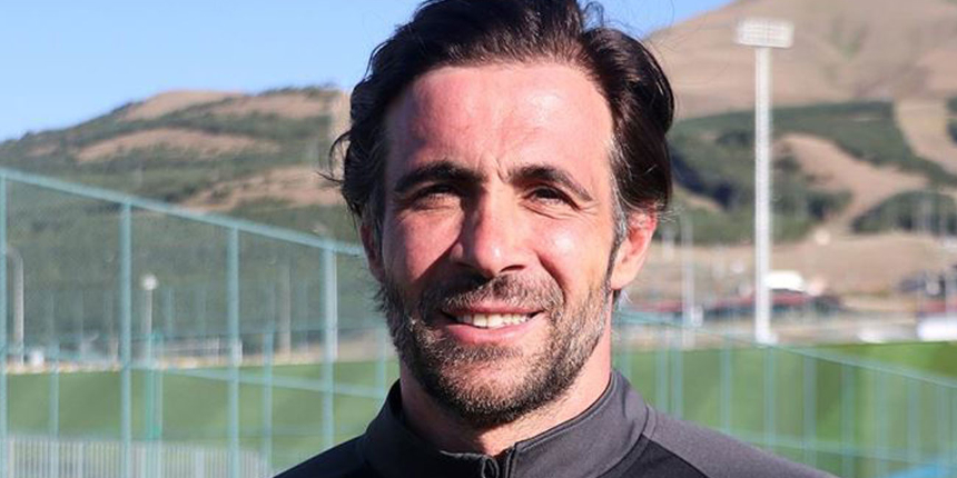 Hikmet Karaman ile yollarını ayıran Kayserispor'da yeni teknik direktör Ömer Erdoğan oldu