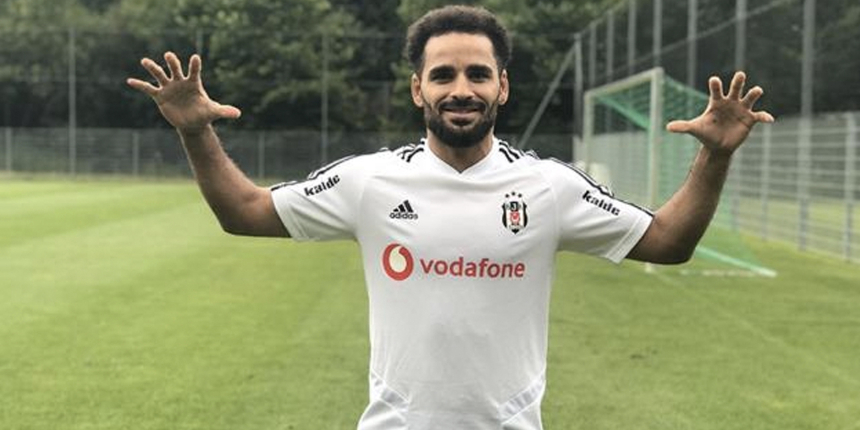 Beşiktaş'ta 454 dakika oynayıp 3.9 milyon euro kazanmıştı: Douglas'ın yeni mesleği şaşırttı
