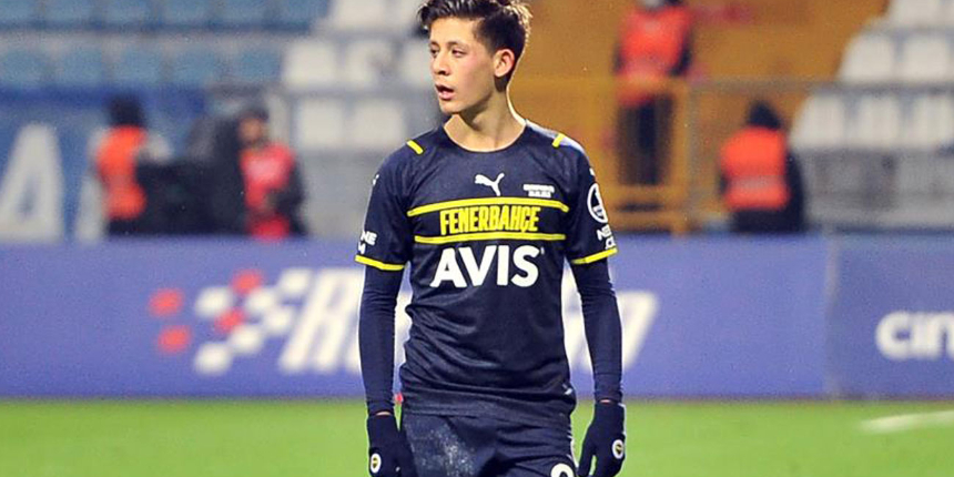Dünya devi PSG, Fenerbahçe'nin genç yıldızı Arda Güler'i transfer etmek istiyor