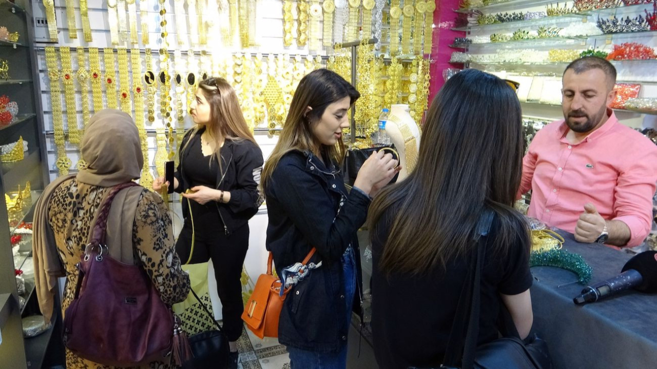 Altın fiyatlarındaki artıştan sonra talep arttı: 7 bin liraya satılıyor