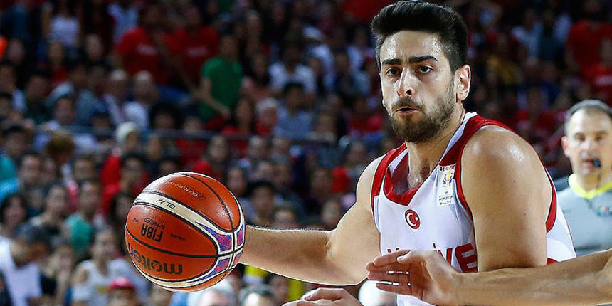 Philadelphia forması giyen Furkan Korkmaz'dan milli takım açıklaması: Her zaman hazır olacağım