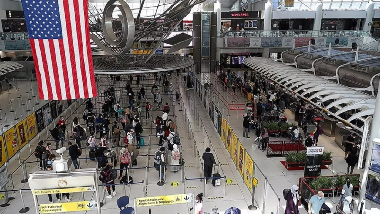 ABD'de maymun çiçeği virüsüne karşı seyahat uyarısı ikinci düzeye çıkarıldı