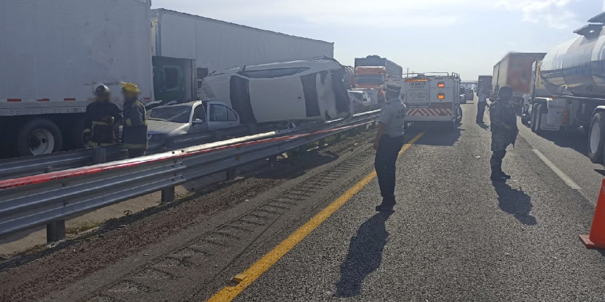 Meksika’da feci kaza! En az 20 araç birbirine girdi: 2 ölü, 40 yaralı