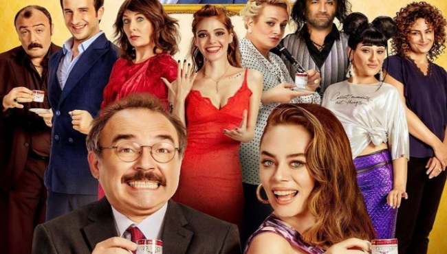 'Aile Arasında' filminin kamera arkası görüntüleri yayınlandı...