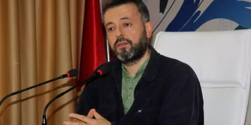 Şair ve yazar Mevlana İdris Zengin'e veda! Gözyaşlarıyla uğurlandı