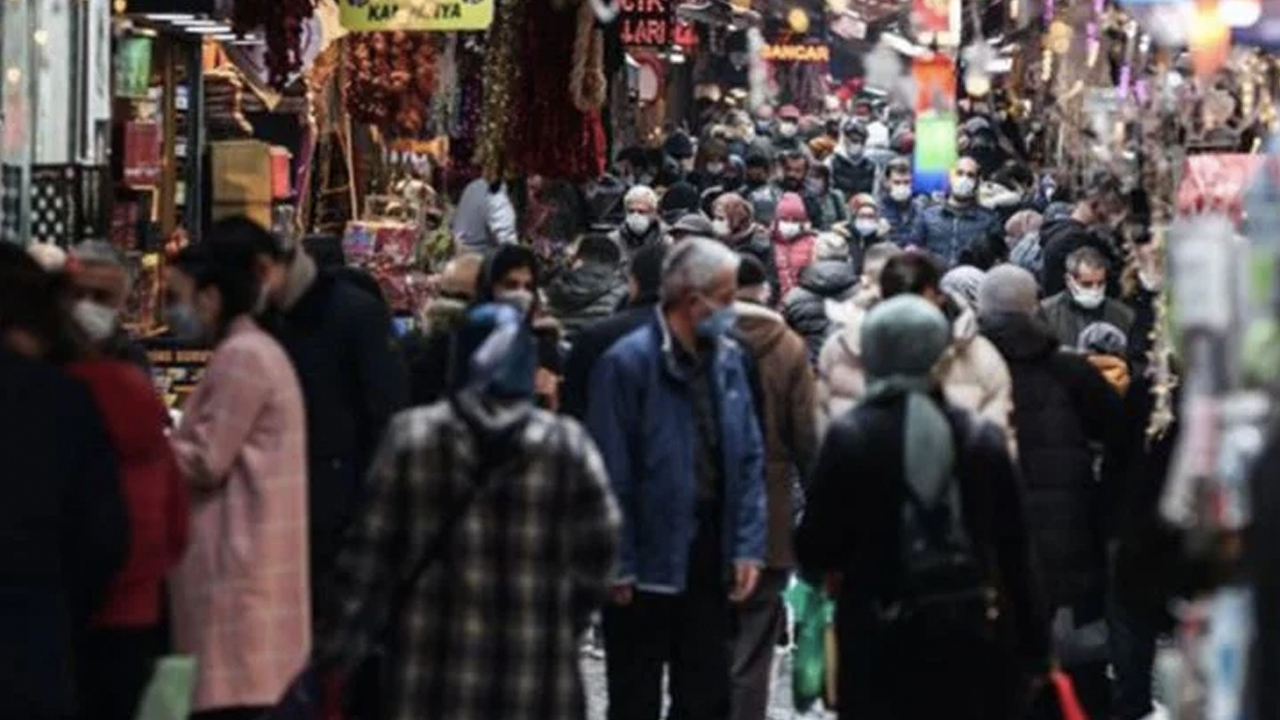 Bilim Kurulu üyesinden herkese uyarı: Bu belirtiler varsa 10 gün dışarı çıkmayın