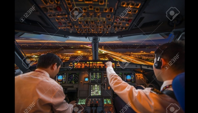 Kokpitten canlı uçak inişi! (Pilot Kamerası)