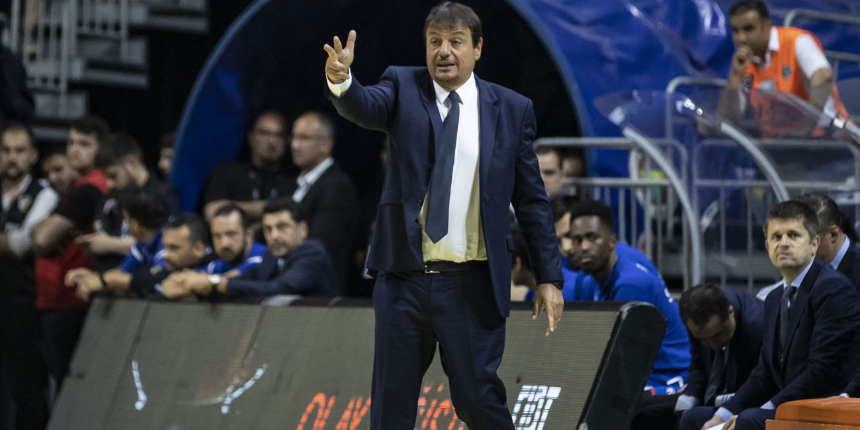 Anadolu Efes Başantrenörü Ergin Ataman'dan iddialı açıklama: Kupayı yine Ülker Arena'da kaldıracağız