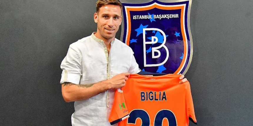 Başakşehir, Fatih Karagümrük'ten orta saha oyuncusu Lucas Biglia'yı kadrosuna kattı