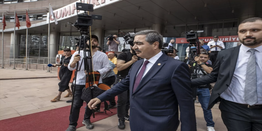 İYİ Partili Oral'dan Kılıçdaroğlu'na özür ziyareti