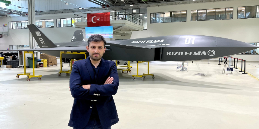 Selçuk Bayraktar paylaştı! Bayraktar Kızılelma boyalı haliyle görücüye çıktı