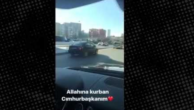 Cumhurbaşkanını Gören Demet Akalın Allahına Kurban..