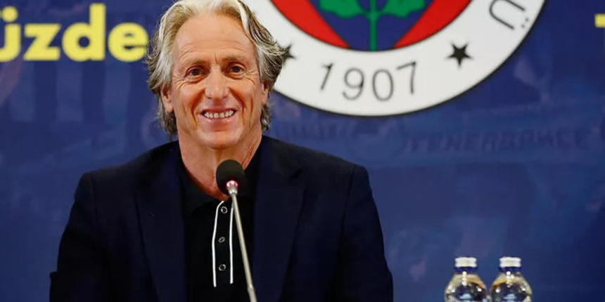 Jorge Jesus'tan transfer açıklaması! "Portekiz'den bazı futbolcuları almak isterdim"