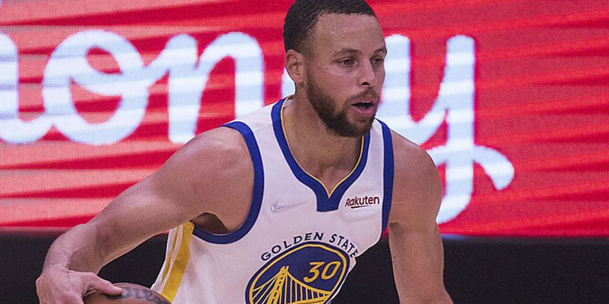 Stephen Curry'nin Boston Celtics karşısında yıldızlaştığı maçta Golden State Warriors seriyi eşitledi