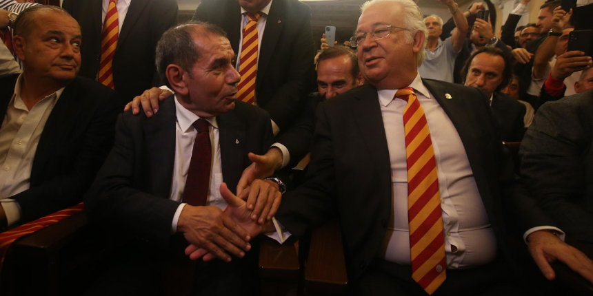 Galatasaray Kulübü Olağanüstü Seçimli Genel Kurulu’nda Dursun Özbek başkan seçildi