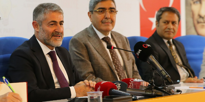 Bakan Nebati: 2023’te kimi yeneceğiz onu merak ediyorum!