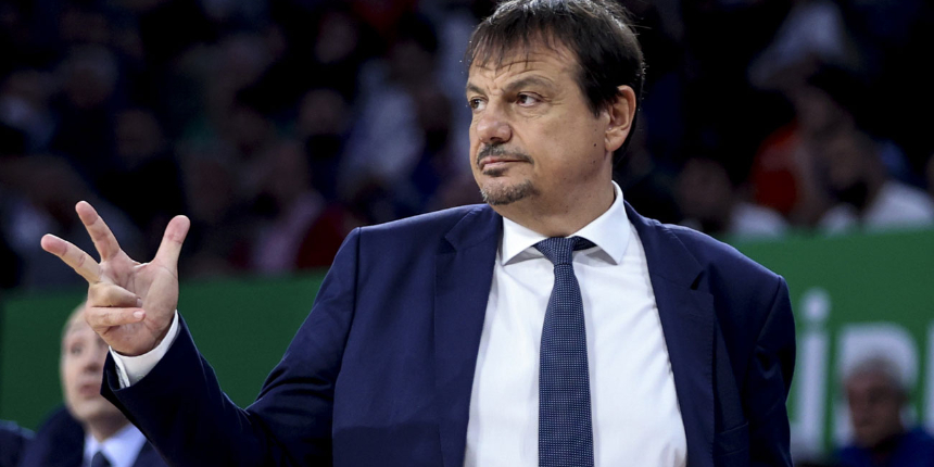 Anadolu Efes Başantrenörü Ergin Ataman galibiyeti değerlendirdi: Şimdi Fenerbahçe düşünsün