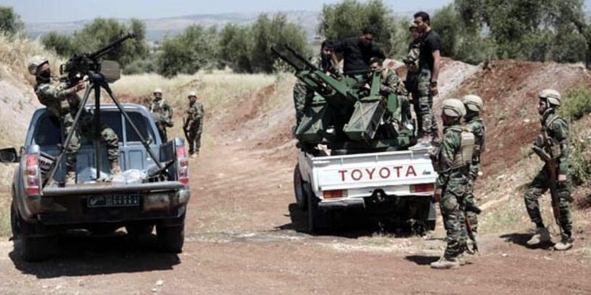 PKK/YPG'li teröristlerden sivillere baskı: Şehirden ayrılmalarını engellemeye çalışıyorlar