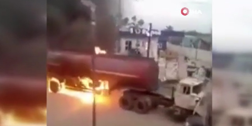 Yanan yakıt tankerini, canını hiçe sayarak yerleşim bölgesinden uzaklaştırdı
