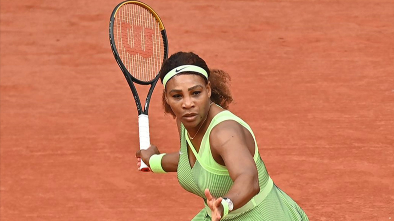 ABD'li tenisçi Serena Williams, sosyal medya hesabından kortlara dönüş mesajı verdi