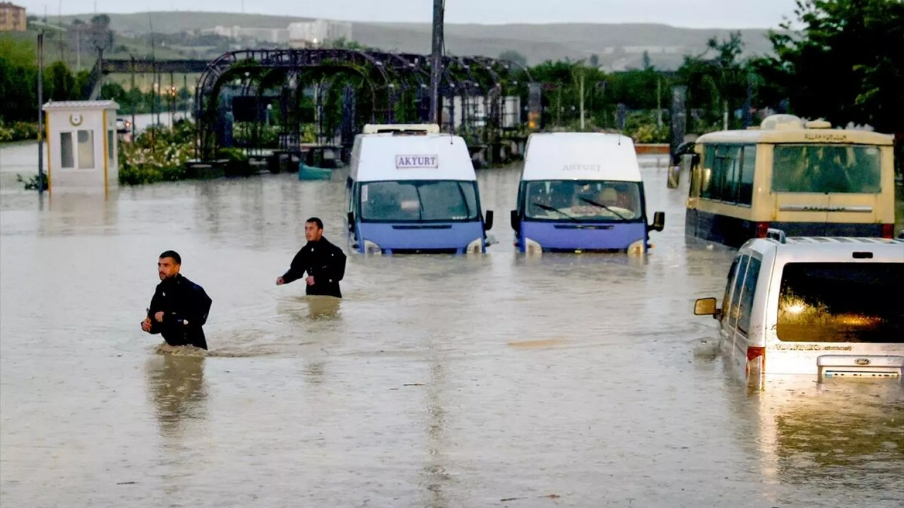 AFAD'dan 5 ile son dakika uyarısı: Kuvvetli yağış geliyor!
