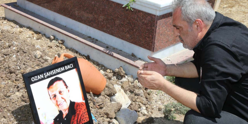 Yavuz Bingöl’ün annesi ve halk ozanı Şahsenem Bacı Ayvalık'ta toprağa verildi