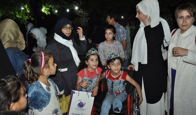 Dünya yetimler gününde Suriyeli yetimler unutulmadı!