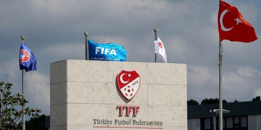 TFF'de bomba! Tahkim Kurulu üyelerinden toplu istifa