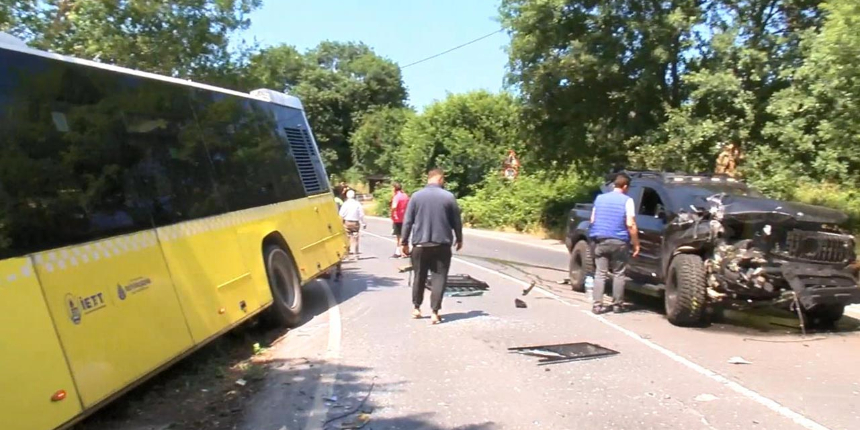 Sarıyer'de İETT otobüsü kaza yaptı: Yaralılar var