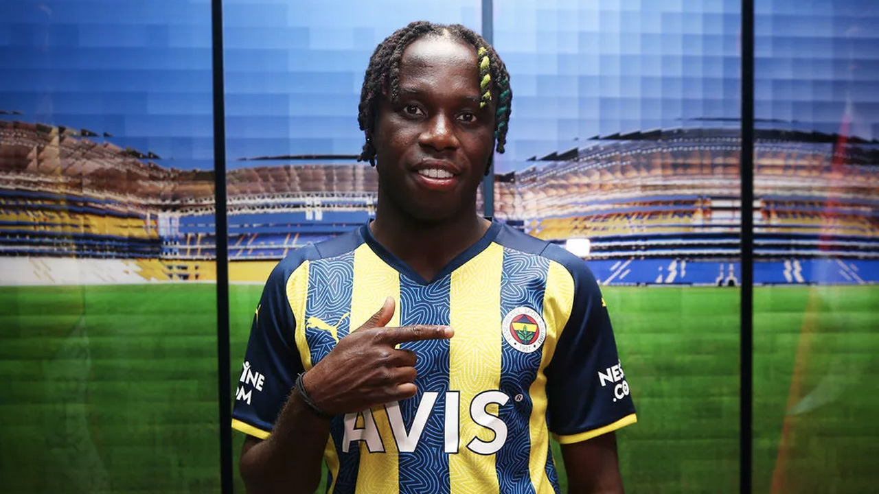 Fenerbahçe, Bruma transferini resmen duyurdu: Portekizli oyuncu sarı lacivertli formayı giydi