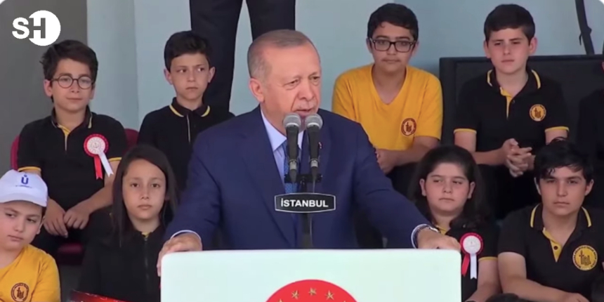 Cumhurbaşkanı Erdoğan: Hedefimiz 100 milyon yardımcı kaynağı ücretsiz şekilde öğrencilerimize ulaştırmak!