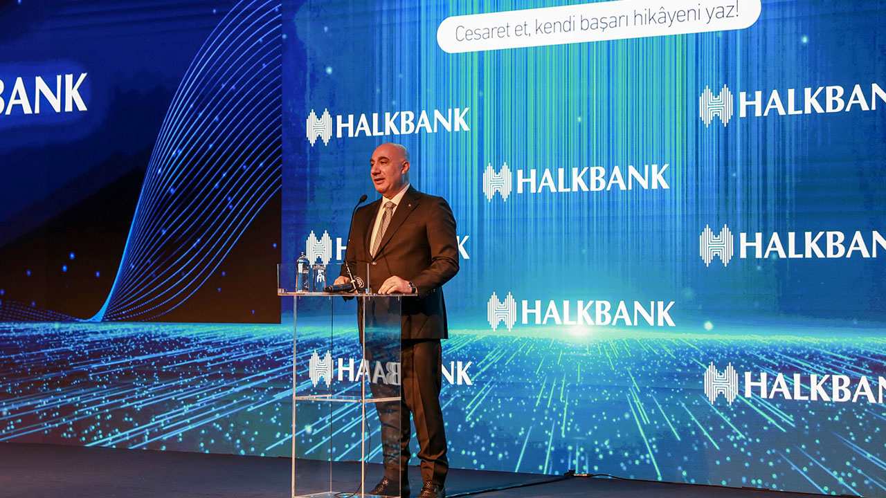 Halkbank'ın "Üreten Kadınlar Buluşmalarının" ikincisi Adana'da gerçekleşti