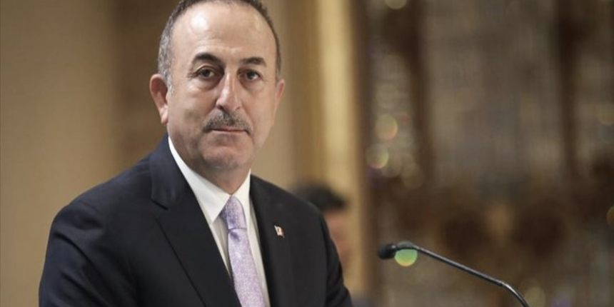 Bakan Çavuşoğlu: PKK İsveç'i rehin almış durumda