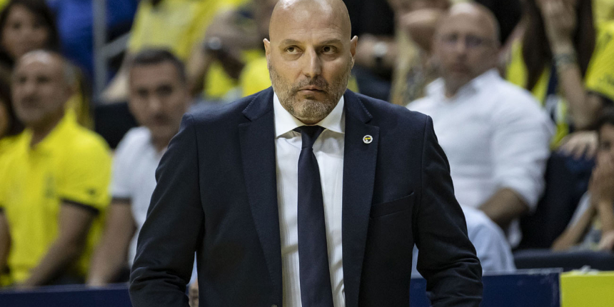 Resmi açıklama! Fenerbahçe Beko, başantrenör Aleksandar Djordjevic ile yollarını ayırdı