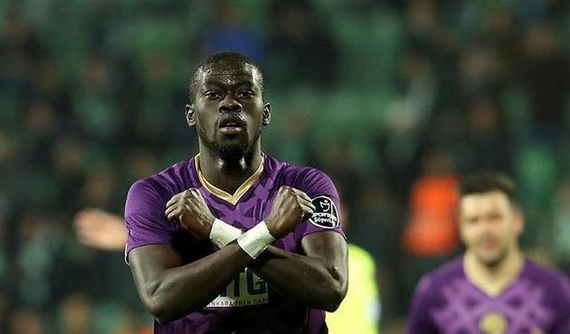 Badou Ndiaye transferinde mutlu sona ulaştı!