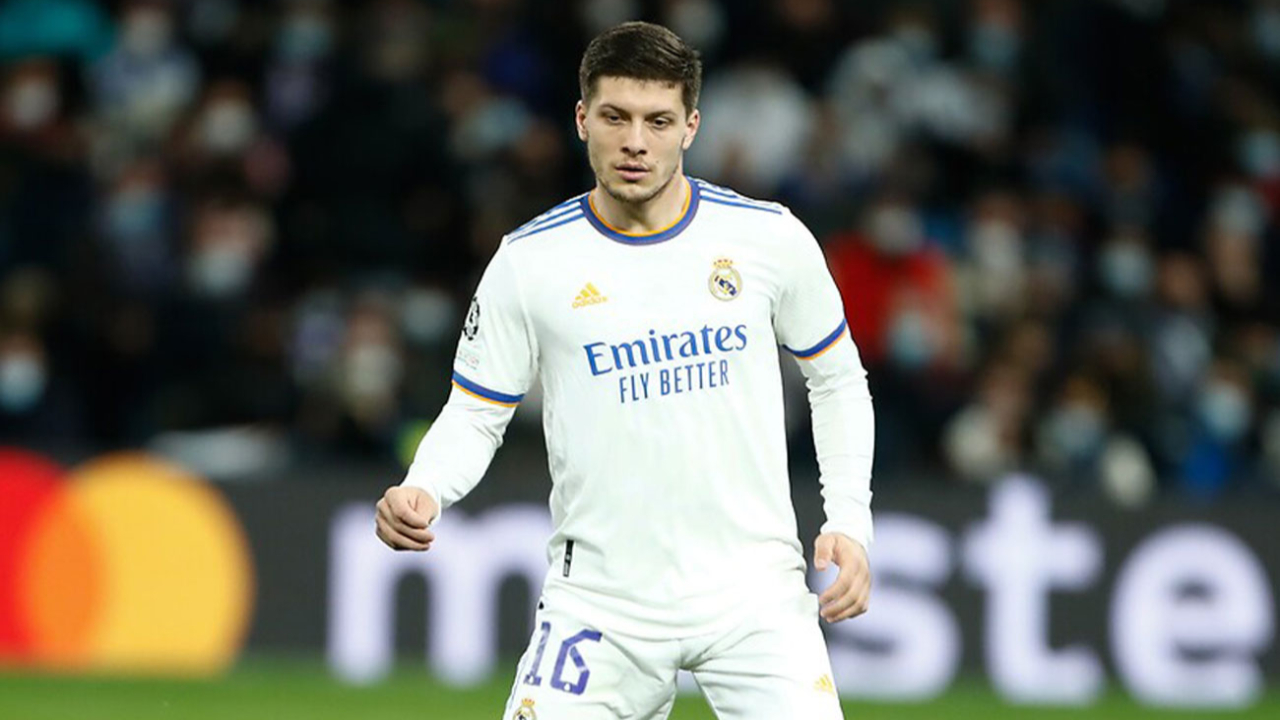 Beşiktaş, Real Madrid'in golcü futbolcusu Luka Jovic'i transfer gündemine aldı