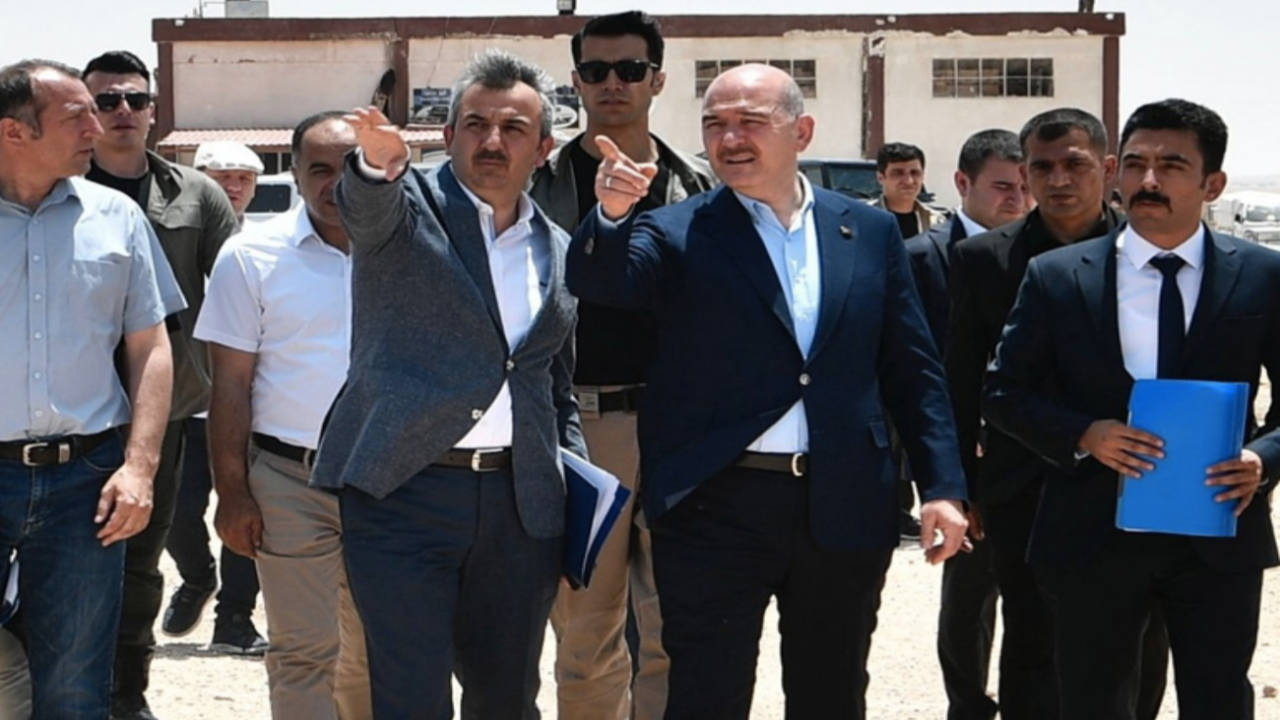 Süleyman Soylu, konutları yerinde inceledi: Tel Abyad’ın dönüşümünü paylaştı