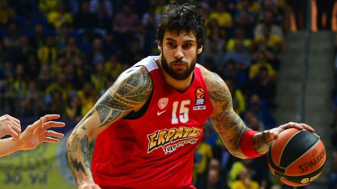 Avrupa basketbolunun önemli isimlerinden Georgios Printezis, 37 yaşında emekli olduğunu duyurdu