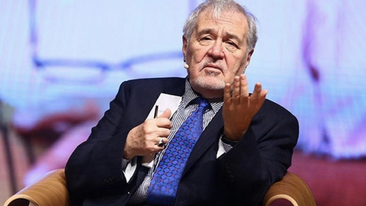 Prof. Dr. İlber Ortaylı: Dünya Türkleri bekliyor, bu bir övünme değil misyon
