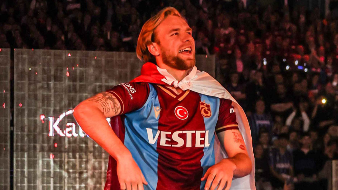Bordo-mavili ekipten ayrılan Tymoteusz Puchacz’dan Trabzonspor’a duygusal veda