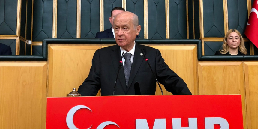 Bahçeli'den 2023 mesajı: Adayları kim olursa olsun Erdoğan yüzde 50'yi aşan bir oy çokluğuyla yeniden Cumhurbaşkanı olacak!