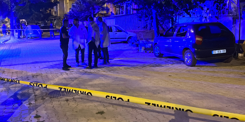 2 aylık hamile olan dini nikahlı eşini öldürdü, annesini yaraladı