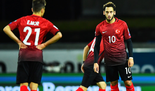Hakan Çalhanoğlu'nun yeni takımı belli oldu!