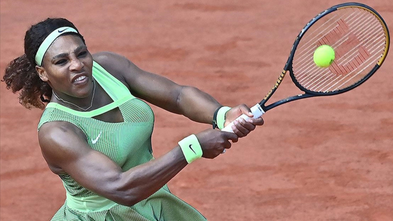 Sakatlığından dolayı maçlara çıkamayan Serena Williams, kortlara galibiyetle döndü
