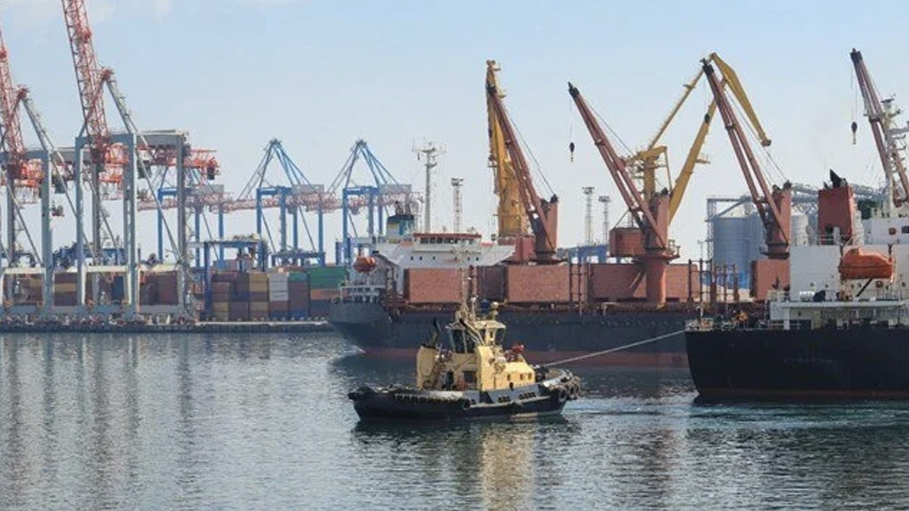 Tahıl koridorunda olumlu sonuç: Türk ve Rus heyetlerin arasındaki toplantı Moskova'da yapıldı!
