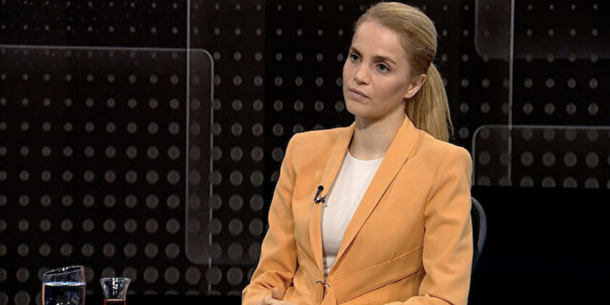 'CHP'ye oy vermiyorum' diyen Tuğçe Kazaz'dan yeni açıklama: 'Batıl güçler CHP'yi sopa olarak kullanıyor'