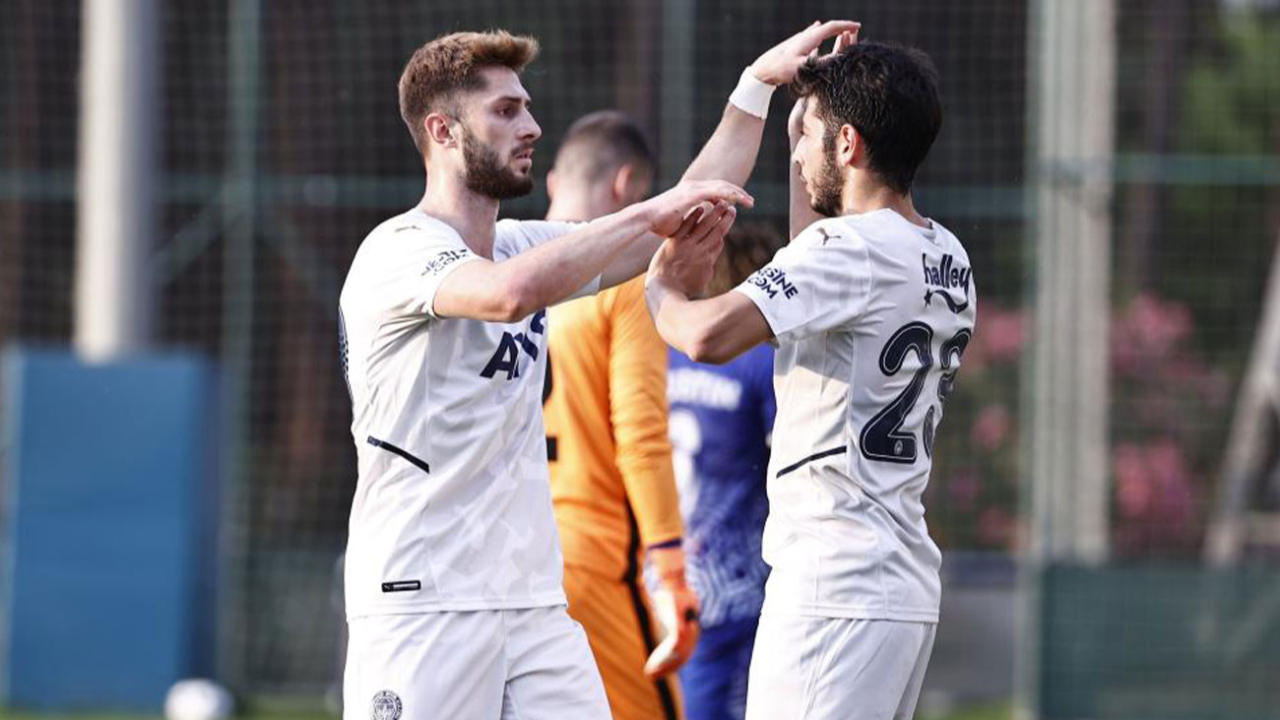 Fenerbahçe, hazırlık maçında Kuzey Makedonya şampiyonu FC Shkupi'yle 2-2 berabere kaldı