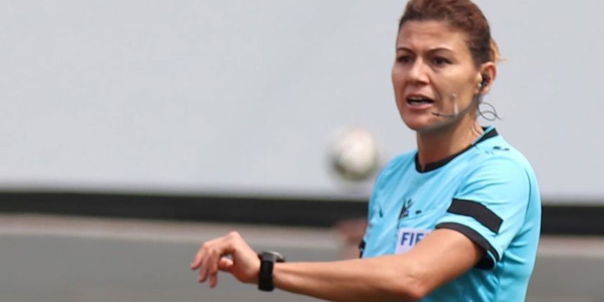 FIFA kokartlı hakem Melis Özçiğdem, Gürcistan ile İrlanda arasında oynanacak maçı yönetecek