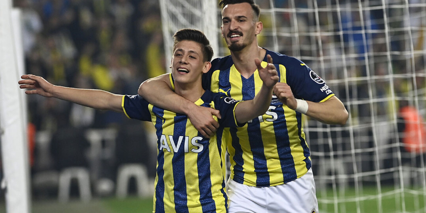 Dünya sıralamasında ilk 4'te! Fenerbahçe'nin genç yıldızı Arda Güler'in piyasa değeri uçuşa geçti